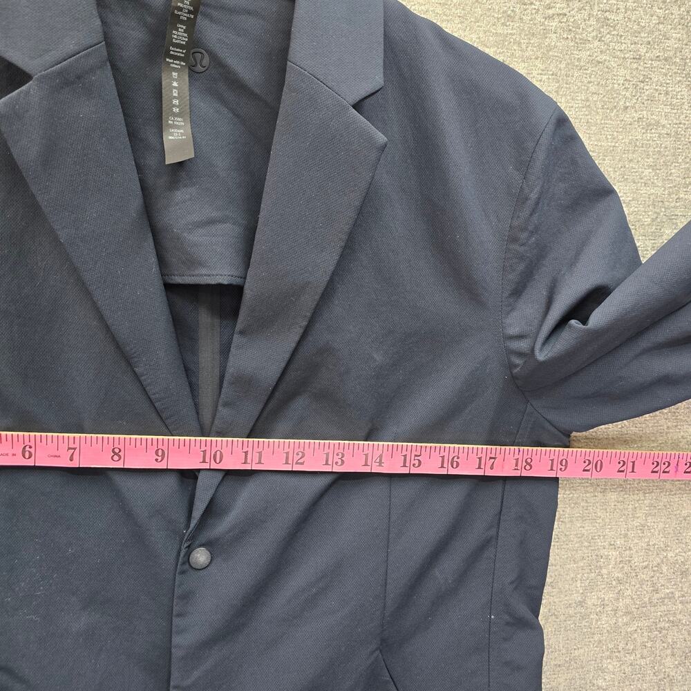 LULULEMON NEW VENTURE MENS BLAZER, SIZE S - Picture 6 of 7